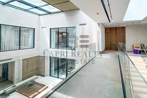 Вилла в Акрес, 5 спален, 8248000 AED - 10570474