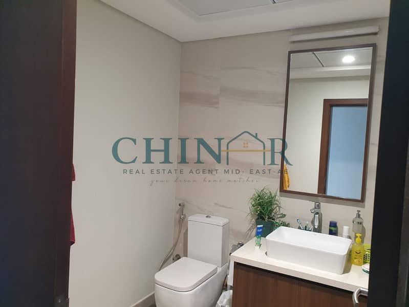 21 f9ad915e-54ae-4ccb-83ed-be9b3ac0af81. jpg