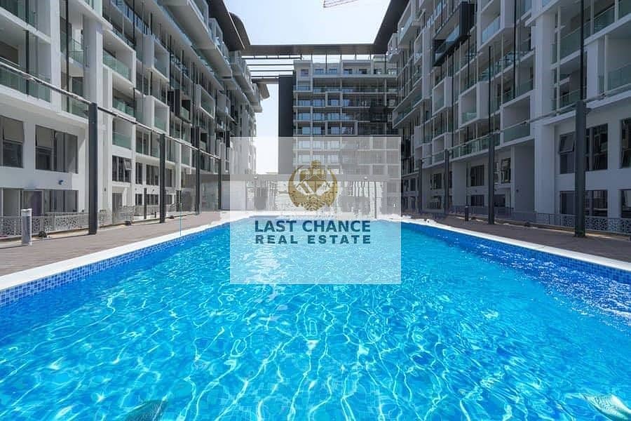 2 oasis 1. jpg