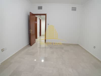 3 Cпальни Апартамент в аренду в Хамдан Стрит, Абу-Даби - 20240415_180915. jpg