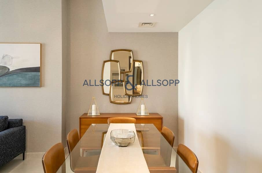 4 Dining Area