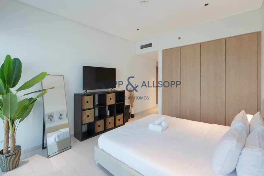 9 Bedroom Area