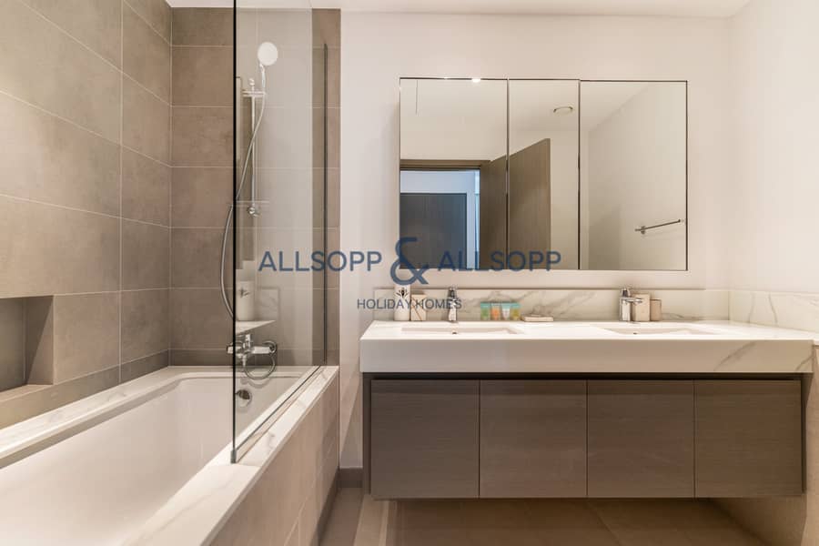 17 Second Bathroom Area