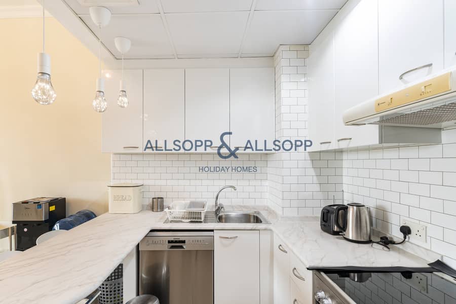3 Kitchen Area
