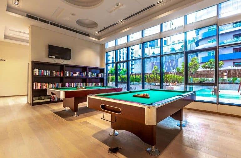 27 snooker area. jpg