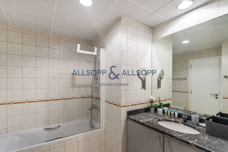 9 Bathroom Area