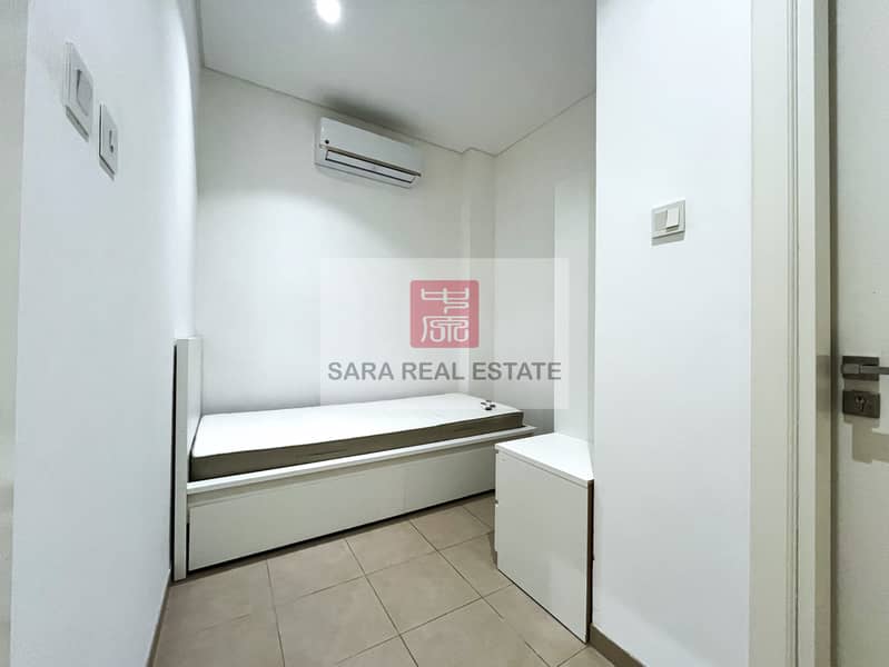 12 7.0 Maids Room. JPG