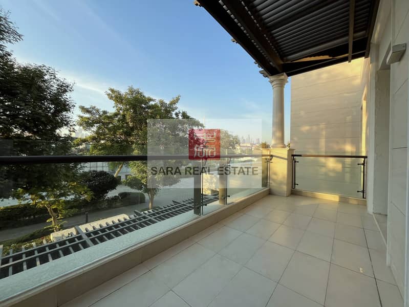 24 16.0 Balcony. JPG