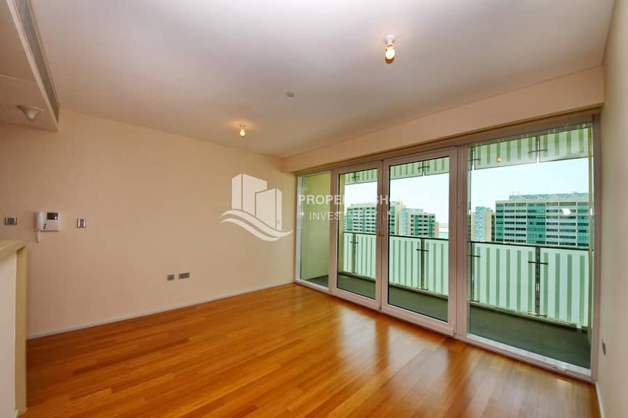 2 1943308-32833-Dining Room. jpg