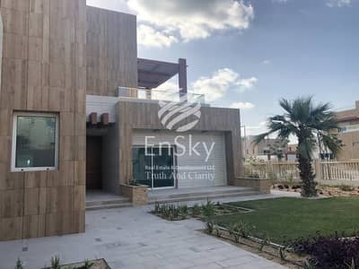 6 Bedroom Villa for Sale in Marina Village, Abu Dhabi - Beautiful 6 Bedroom Villa Corner 6 Bedroom Villa for Sale in Marina Village, Abu Dhabi - Beautiful 6 Bedroom Villa Corner