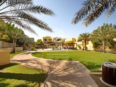 4 Bedroom Villa for Sale in Al Raha Gardens, Abu Dhabi - Luxurious 4BR Villa with Pool in Raha Garden 4 Bedroom Villa for Sale in Al Raha Gardens, Abu Dhabi - Luxurious 4BR Villa with Pool in Raha Garden