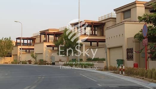 Vacant 4+M Villa+Swimming Pool+2 Garage Parking Vacant 4+M Villa+Swimming Pool+2 Garage Parking