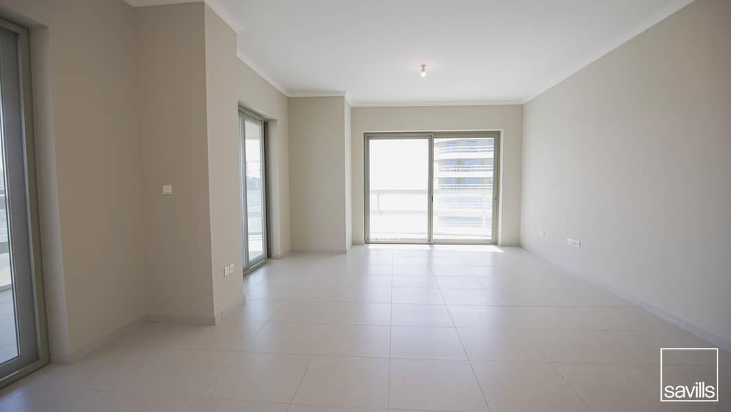 2 Bedroom | Spacious Unit | Closed Kitchen