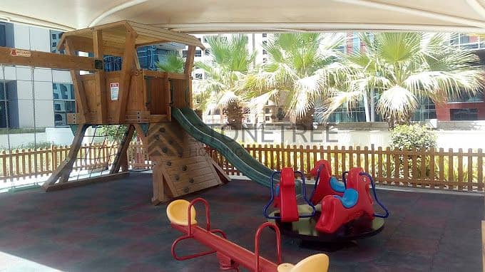 13 kids play area 509. jpg