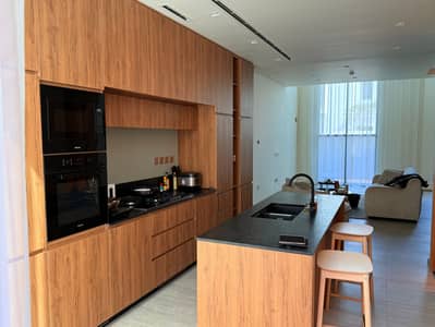 Unbeatable offer - Luxurious - 3-Bedroom+maid - fully Furnished