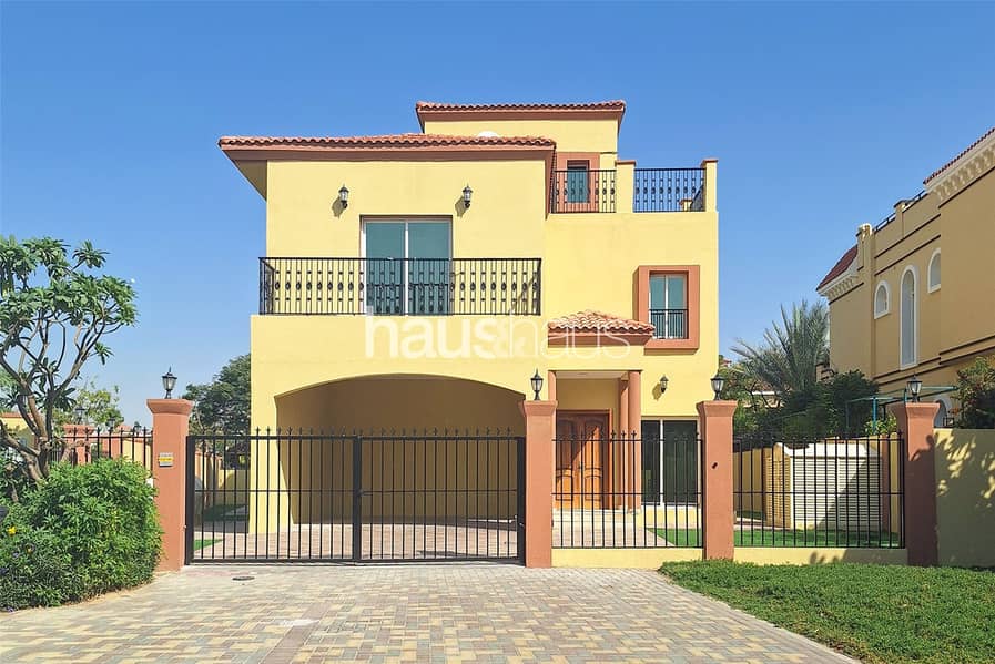 Вилла в Вилла，Альдеа, 5 спален, 295000 AED - 10868291