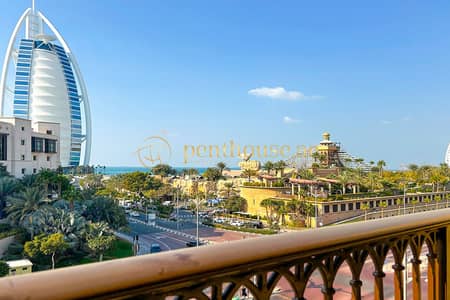 4 Bedroom Flat for Rent in Umm Suqeim, Dubai - Breathtaking 4BR+Maid | Burj View | Sea View