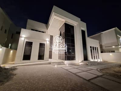 6 Bedroom Villa for Rent in Madinat Al Riyadh, Abu Dhabi - 1. jpg