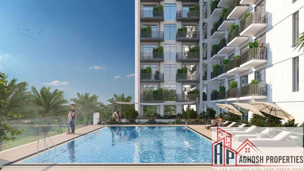 11 Amber_ Pool View. jpg