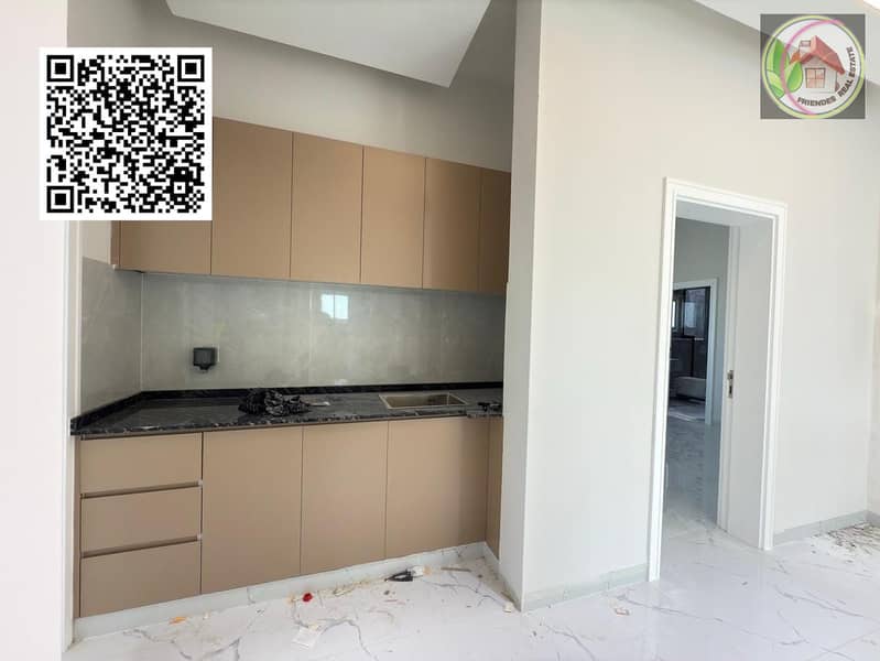 10 6fe63f87-0ffb-46f2-ae99-966c38979cc1. jpg