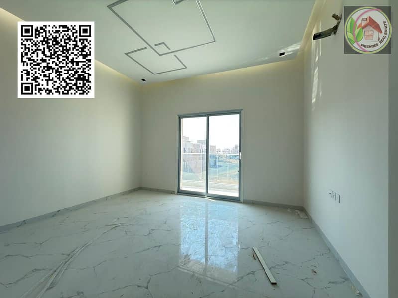 16 ed915c34-0ee4-4ce8-aefd-2b6a7b744bc0. jpg
