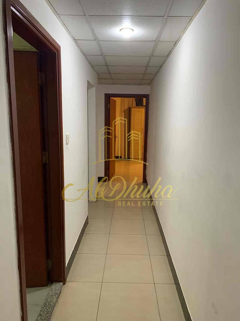 11 6da627bf-2de6-45c2-a006-58957baf2614. jpg