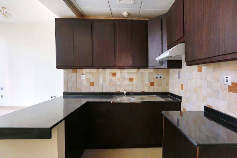 8 Internal Photo of Studio Apartment in Hydra Avenue City of Lights Al Reem Island Abu Dhabi UAE  (7). jpg