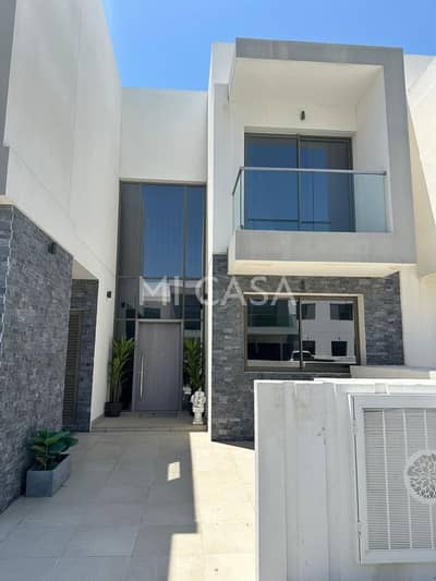 4 Bedroom Villa for Sale in Yas Island, Abu Dhabi - a45d0725-8643-4599-a0a1-788d5fc8870d. jpg