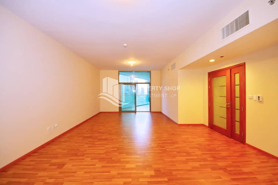 2 3-br-apartment-al-reem-island-shams-abu-dhabi-beach-tower-a-dining-area. JPG