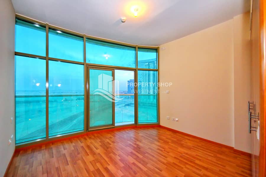 4 3-br-apartment-al-reem-island-shams-abu-dhabi-beach-tower-a-bedroom-2. JPG