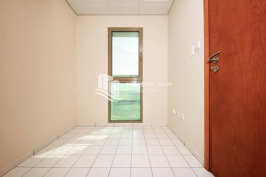 6 2-br-apartment-al-reem-island-shams-abu-dhabi-beach-tower-a-maidsroom-1. jpg