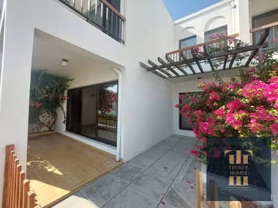 3 Bedroom Villa for Rent in Jumeirah, Dubai - 1. jpg