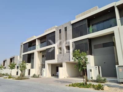 3 Bedroom Townhouse for Rent in DAMAC Hills, Dubai - Exclusive - Furnished - 4th March Avail