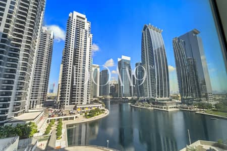 Vacant / Fully Furnished / Lake view / Upgraded