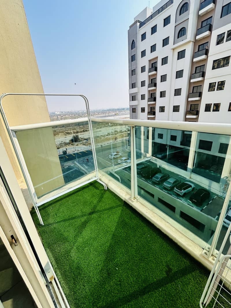 6 Balcony. jpg