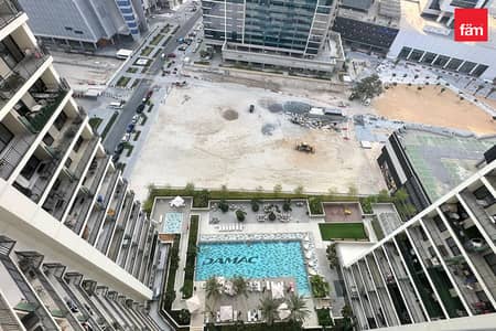 1 Bedroom Apartment for Rent in Business Bay, Dubai - Fully Furnished | Near Metro | Pool View