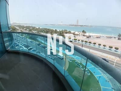 3 Bedroom Apartment for Rent in Al Khalidiyah, Abu Dhabi - Luxurious 3 Bedrooms Duplex Apartment with Maid’s Room | Sea Views!