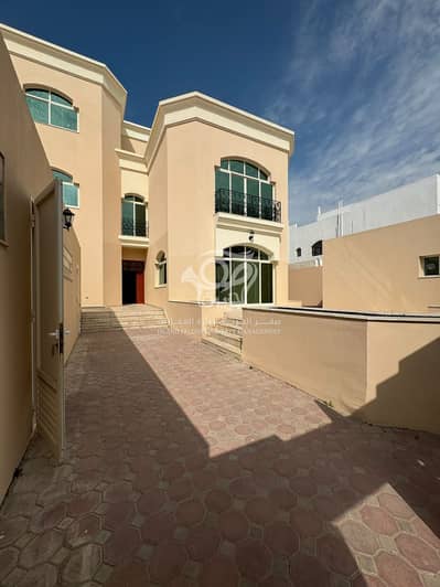 7 Bedroom Villa for Rent in Al Muroor, Abu Dhabi - 742c756d-2bb8-4a91-902f-c58b98388e23. jpg