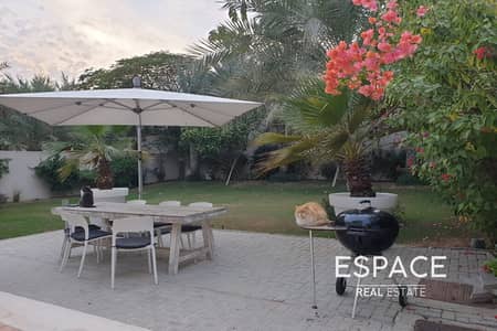 3 Bedroom Villa for Rent in Jumeirah Park, Dubai - Maintained - Vacant - Landscape Garden