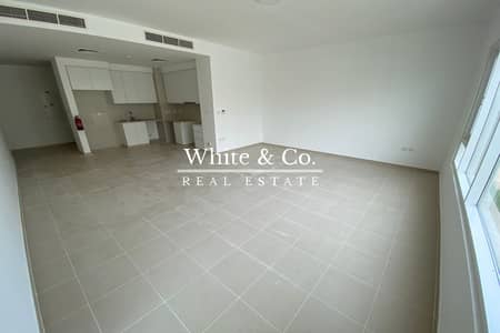 2 Bedroom Flat for Rent in Dubai South, Dubai - Well Maintained | Spacious | Vacant Now