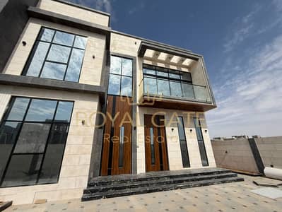 فیلا 6 غرف نوم للبيع في الشامخة، أبوظبي - b18d2012-15d0-40e2-8d42-d45c2fc1ceca. jpg