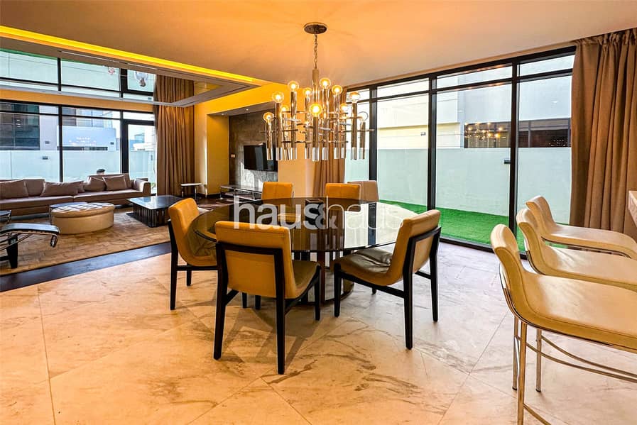 Vacant Now | Fully Furnished | Landscaped Garden Vacant Now | Fully Furnished | Landscaped Garden