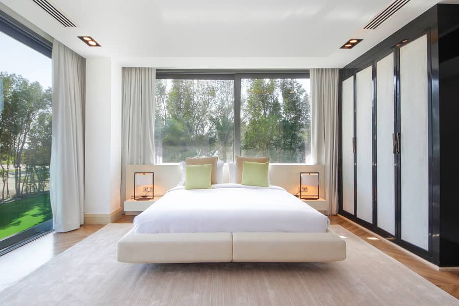 6 Bedrooms (21). jpg