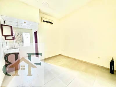 Studio for Rent in Muwaileh, Sharjah - IMG_5163. jpg