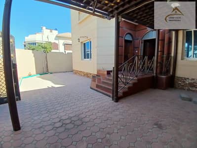 DOUBLE SYORY 4 BHK VILLA JUST 120K BALCONY MAIDSROOM GARDEN AREA CAR PARKING READY TO MOVE