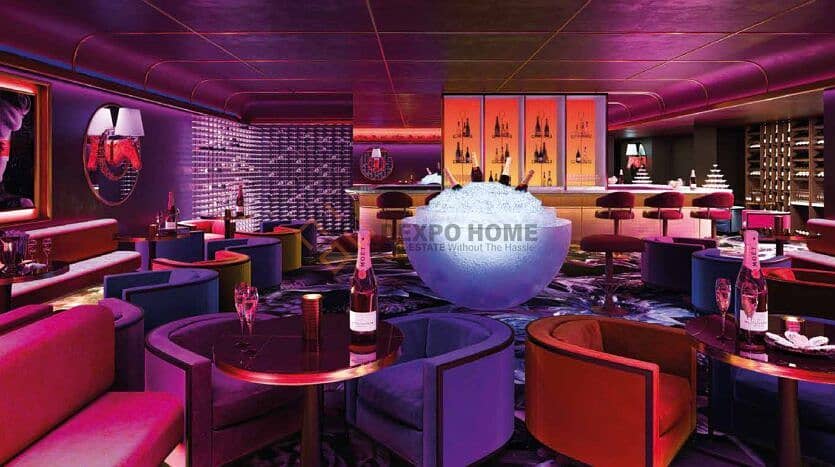 10 Champaign-bar-835x467. jpg