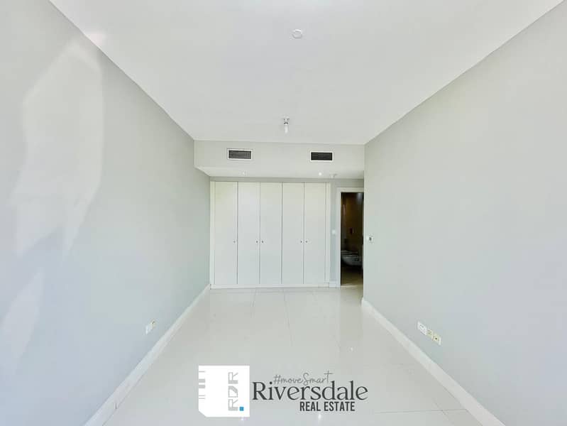 10 41d39aed-1ab0-4e87-b469-4ffba9e68159. jpeg