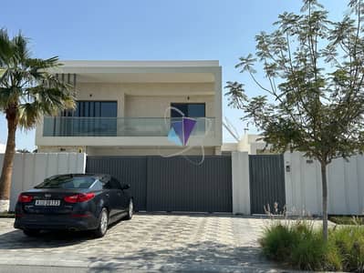 Hot Deal | Single Row Mid Villa | Prime Location