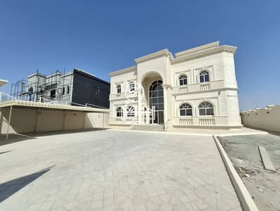 5 Bedroom Villa for Rent in Madinat Al Riyadh, Abu Dhabi - 1. jpg