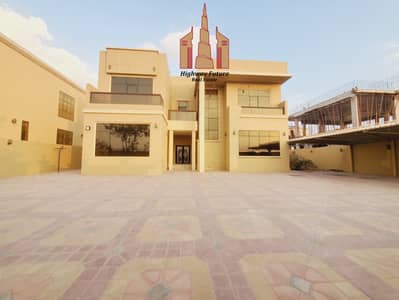 6 Bedroom Villa for Sale in Al Rahmaniya, Sharjah - 20250118_172136. jpg